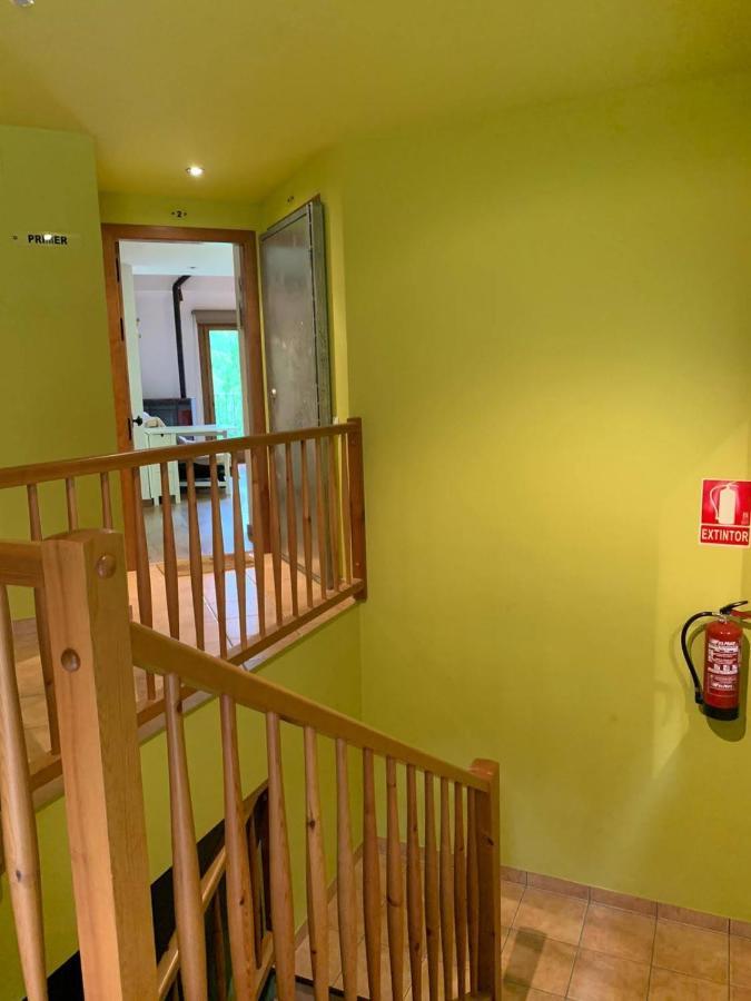 Apartamentsaloriaburg Farrera Luaran gambar